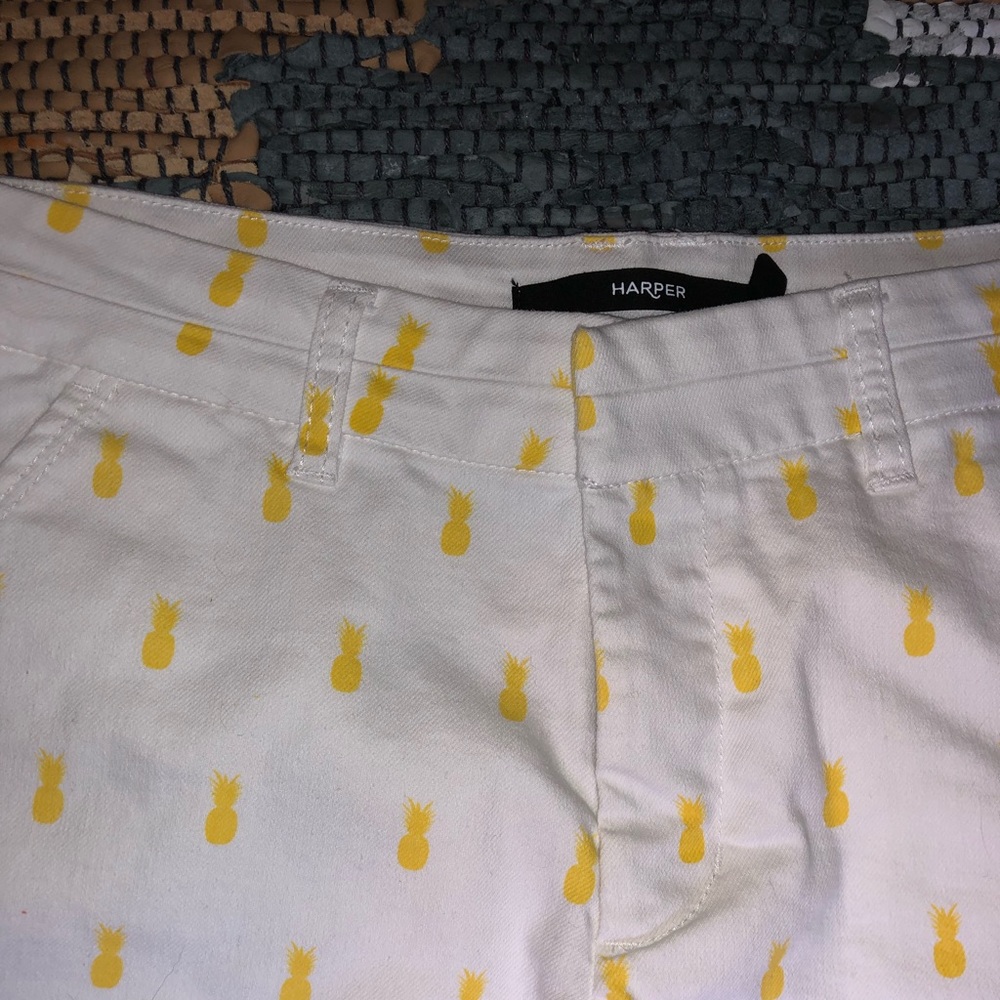 Shorts - Picture 2 of 3